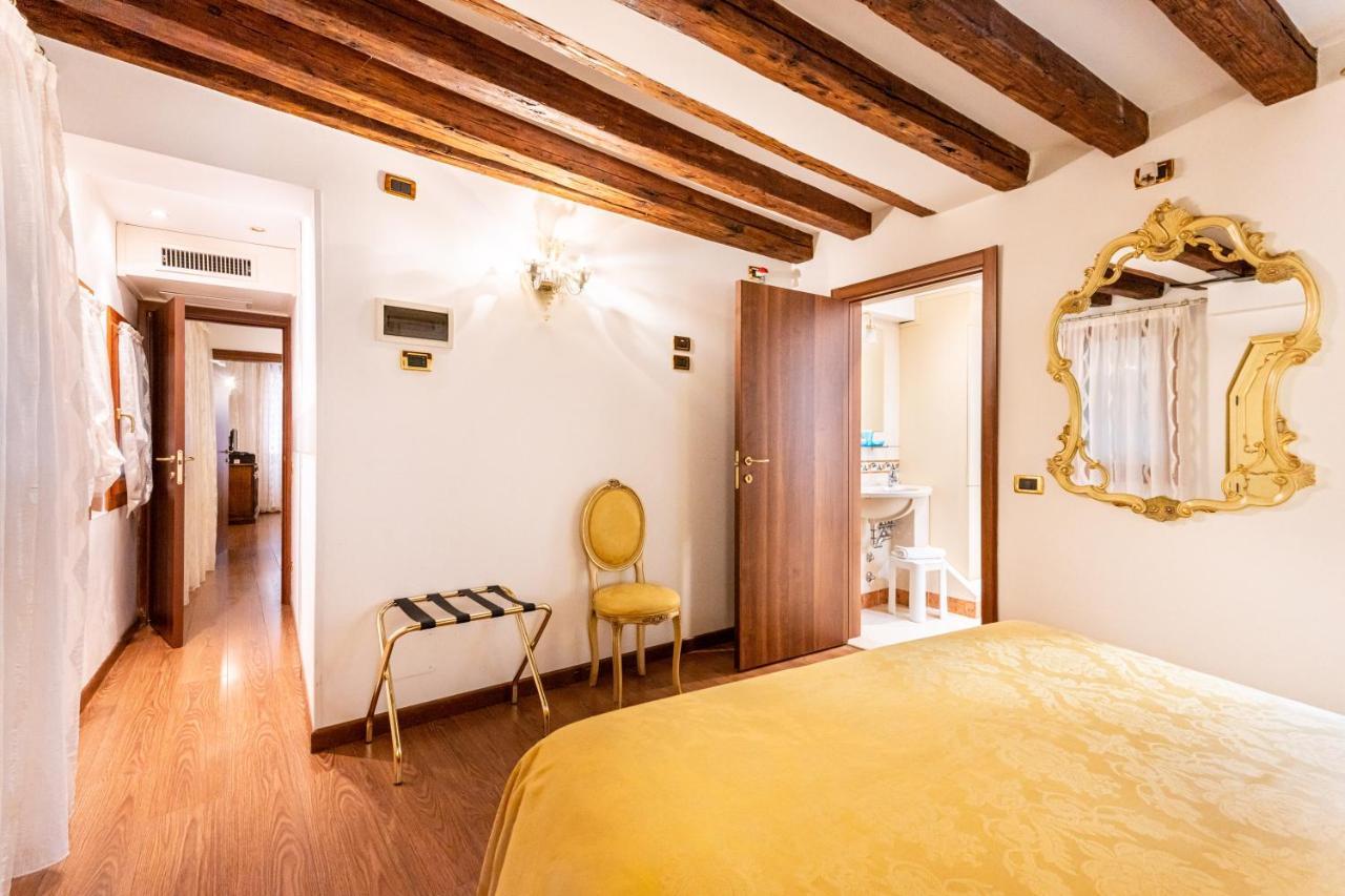 Ca' Pinelli Venecia